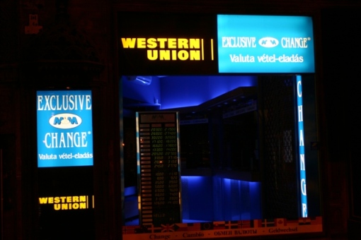 Foreign currency exchange office decides to "light it up" for World Diabetes Day!